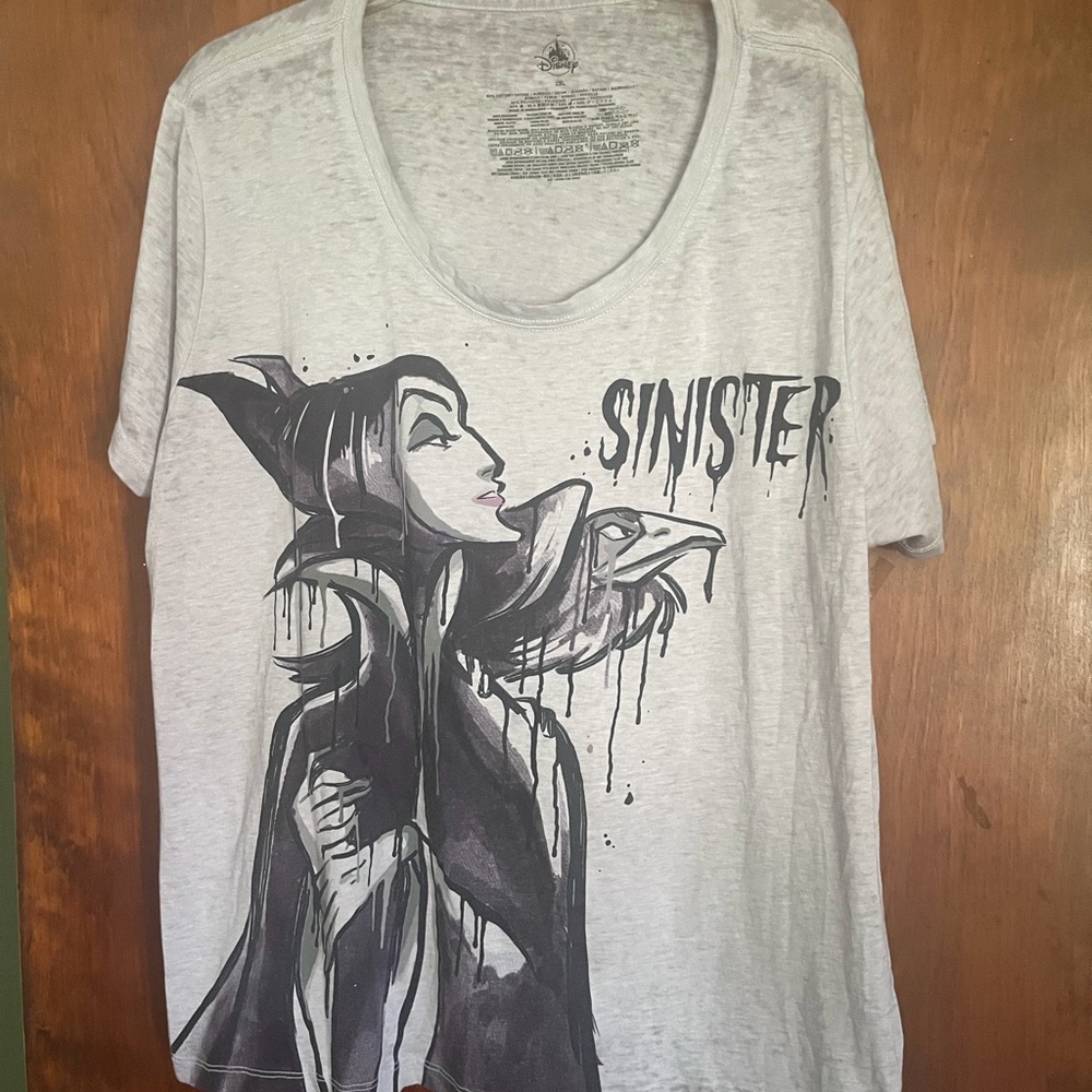 Disney Light Gray 'Sinister' Graphic Scoop Neck Tee